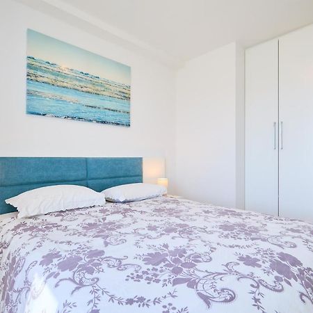 Stiga 4 - New 2 Bedroom Apartment Babino Polje Eksteriør billede